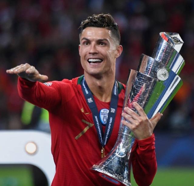 尤文若以此 尤文若以此